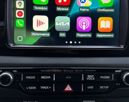 Сірий Кіа Niro, об'ємом двигуна 1.6 л та пробігом 111 тис. км за 17400 $, фото 16 на Automoto.ua