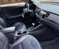 Сірий Кіа Niro, об'ємом двигуна 1.6 л та пробігом 111 тис. км за 17400 $, фото 18 на Automoto.ua
