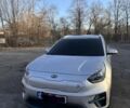 Сірий Кіа Niro, об'ємом двигуна 0 л та пробігом 130 тис. км за 16700 $, фото 1 на Automoto.ua