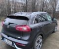 Сірий Кіа Niro, об'ємом двигуна 1.6 л та пробігом 80 тис. км за 21000 $, фото 4 на Automoto.ua