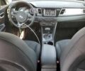 Сірий Кіа Niro, об'ємом двигуна 0 л та пробігом 83 тис. км за 3600 $, фото 7 на Automoto.ua