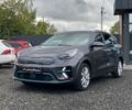 Серый Киа Niro, объемом двигателя 0 л и пробегом 119 тыс. км за 17950 $, фото 1 на Automoto.ua