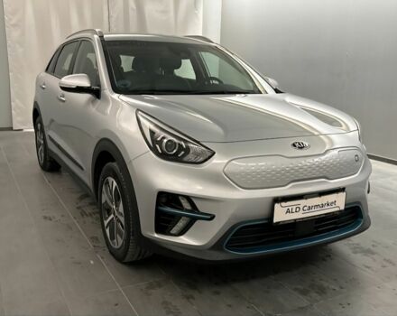 Серый Киа Niro, объемом двигателя 0 л и пробегом 40 тыс. км за 22600 $, фото 2 на Automoto.ua