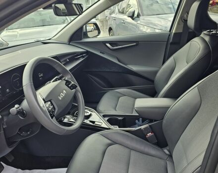 Сірий Кіа Niro, об'ємом двигуна 0 л та пробігом 30 тис. км за 822 $, фото 4 на Automoto.ua