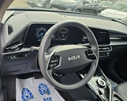 Сірий Кіа Niro, об'ємом двигуна 0 л та пробігом 30 тис. км за 822 $, фото 6 на Automoto.ua