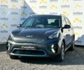 Серый Киа Niro, объемом двигателя 0 л и пробегом 168 тыс. км за 17500 $, фото 1 на Automoto.ua