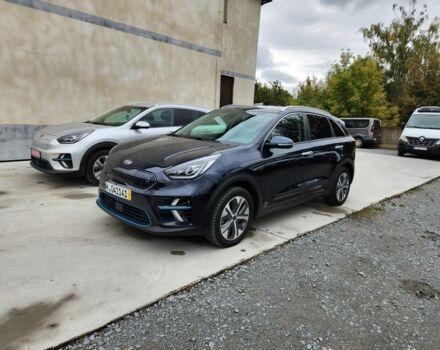 Киа Niro 2019 в Дубно на Automoto.ua Серый Киа Niro, объемом двигателя 0 л и пробегом 86 тыс. км за 18000 $, фото 4 на Automoto.ua