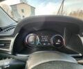 Серый Киа Niro, объемом двигателя 0 л и пробегом 86 тыс. км за 17900 $, фото 8 на Automoto.ua