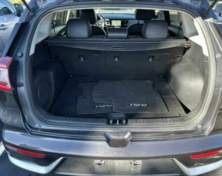 Сірий Кіа Niro, об'ємом двигуна 1.6 л та пробігом 49 тис. км за 12200 $, фото 14 на Automoto.ua