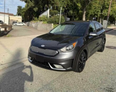 Серый Киа Niro, объемом двигателя 1.6 л и пробегом 46 тыс. км за 4600 $, фото 2 на Automoto.ua