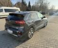 Серый Киа Niro, объемом двигателя 1.6 л и пробегом 100 тыс. км за 17133 $, фото 4 на Automoto.ua