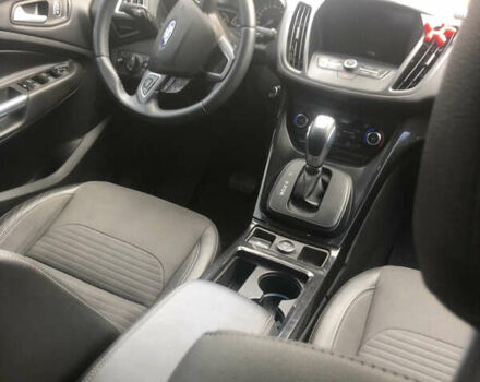 Серый Киа Niro, объемом двигателя 1.58 л и пробегом 150 тыс. км за 13900 $, фото 4 на Automoto.ua