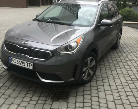Серый Киа Niro, объемом двигателя 1.58 л и пробегом 150 тыс. км за 13900 $, фото 1 на Automoto.ua