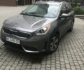 Серый Киа Niro, объемом двигателя 1.58 л и пробегом 150 тыс. км за 13900 $, фото 1 на Automoto.ua