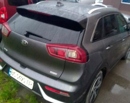 Серый Киа Niro, объемом двигателя 1.58 л и пробегом 136 тыс. км за 14500 $, фото 7 на Automoto.ua