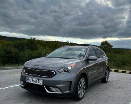 Серый Киа Niro, объемом двигателя 1.6 л и пробегом 144 тыс. км за 17300 $, фото 6 на Automoto.ua
