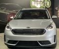 Серый Киа Niro, объемом двигателя 1.58 л и пробегом 176 тыс. км за 17800 $, фото 1 на Automoto.ua