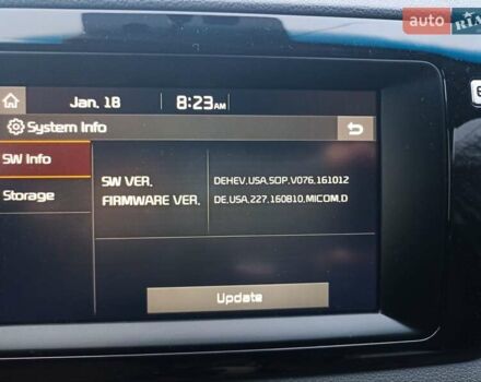 Сірий Кіа Niro, об'ємом двигуна 1.6 л та пробігом 148 тис. км за 14999 $, фото 33 на Automoto.ua