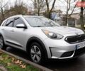 Сірий Кіа Niro, об'ємом двигуна 1.58 л та пробігом 227 тис. км за 14500 $, фото 33 на Automoto.ua
