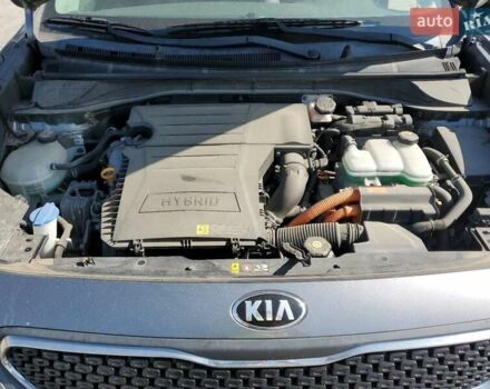 Серый Киа Niro, объемом двигателя 1.58 л и пробегом 170 тыс. км за 2300 $, фото 10 на Automoto.ua