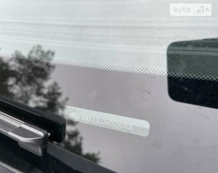 Сірий Кіа Niro, об'ємом двигуна 1.58 л та пробігом 83 тис. км за 17150 $, фото 45 на Automoto.ua