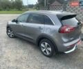 Серый Киа Niro, объемом двигателя 1.58 л и пробегом 140 тыс. км за 15500 $, фото 2 на Automoto.ua