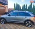 Сірий Кіа Niro, об'ємом двигуна 1.6 л та пробігом 148 тис. км за 14999 $, фото 5 на Automoto.ua