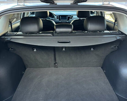 Серый Киа Niro, объемом двигателя 1.58 л и пробегом 122 тыс. км за 15800 $, фото 11 на Automoto.ua