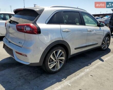Серый Киа Niro, объемом двигателя 0 л и пробегом 59 тыс. км за 2500 $, фото 2 на Automoto.ua