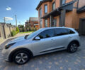 Серый Киа Niro, объемом двигателя 1.58 л и пробегом 122 тыс. км за 15800 $, фото 5 на Automoto.ua