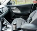 Сірий Кіа Niro, об'ємом двигуна 1.58 л та пробігом 227 тис. км за 14500 $, фото 32 на Automoto.ua