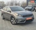 Серый Киа Niro, объемом двигателя 1.59 л и пробегом 190 тыс. км за 14700 $, фото 1 на Automoto.ua
