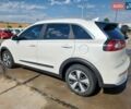 Серый Киа Niro, объемом двигателя 1.58 л и пробегом 118 тыс. км за 2300 $, фото 1 на Automoto.ua