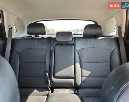 Серый Киа Niro, объемом двигателя 1.58 л и пробегом 118 тыс. км за 2300 $, фото 9 на Automoto.ua
