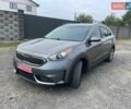 Серый Киа Niro, объемом двигателя 1.58 л и пробегом 140 тыс. км за 15500 $, фото 1 на Automoto.ua