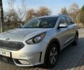 Сірий Кіа Niro, об'ємом двигуна 0.16 л та пробігом 144 тис. км за 17350 $, фото 4 на Automoto.ua