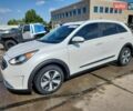 Серый Киа Niro, объемом двигателя 1.58 л и пробегом 118 тыс. км за 2300 $, фото 1 на Automoto.ua