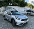 Сірий Кіа Niro, об'ємом двигуна 1.58 л та пробігом 79 тис. км за 15499 $, фото 7 на Automoto.ua