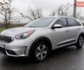 Сірий Кіа Niro, об'ємом двигуна 1.58 л та пробігом 227 тис. км за 14500 $, фото 2 на Automoto.ua