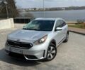 Серый Киа Niro, объемом двигателя 1.58 л и пробегом 181 тыс. км за 14190 $, фото 1 на Automoto.ua