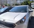 Серый Киа Niro, объемом двигателя 1.58 л и пробегом 160 тыс. км за 16700 $, фото 1 на Automoto.ua
