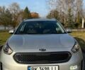 Сірий Кіа Niro, об'ємом двигуна 0.16 л та пробігом 144 тис. км за 17350 $, фото 1 на Automoto.ua