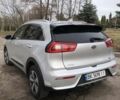 Сірий Кіа Niro, об'ємом двигуна 1.58 л та пробігом 144 тис. км за 16450 $, фото 7 на Automoto.ua