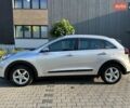 Серый Киа Niro, объемом двигателя 1.59 л и пробегом 77 тыс. км за 15200 $, фото 5 на Automoto.ua