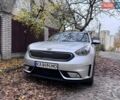 Сірий Кіа Niro, об'ємом двигуна 1.58 л та пробігом 64 тис. км за 17000 $, фото 1 на Automoto.ua