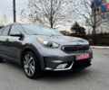 Серый Киа Niro, объемом двигателя 1.58 л и пробегом 111 тыс. км за 17400 $, фото 3 на Automoto.ua