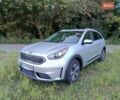 Сірий Кіа Niro, об'ємом двигуна 1.58 л та пробігом 165 тис. км за 15777 $, фото 2 на Automoto.ua