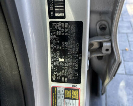 Серый Киа Niro, объемом двигателя 1.6 л и пробегом 40 тыс. км за 20500 $, фото 20 на Automoto.ua