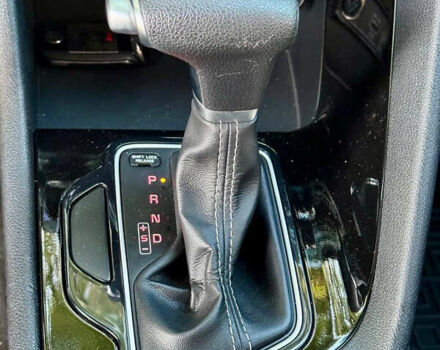 Серый Киа Niro, объемом двигателя 1.6 л и пробегом 122 тыс. км за 16700 $, фото 17 на Automoto.ua