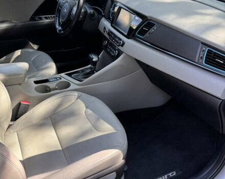 Серый Киа Niro, объемом двигателя 1.6 л и пробегом 40 тыс. км за 20500 $, фото 34 на Automoto.ua